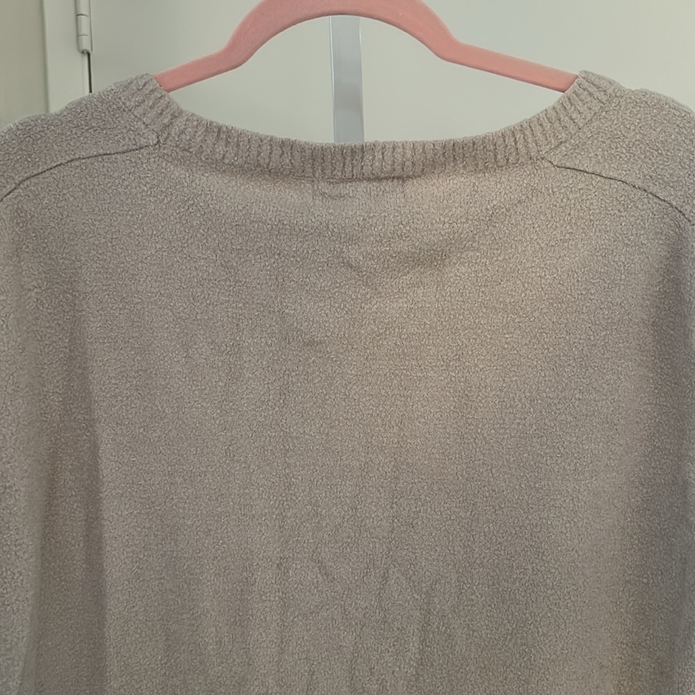 Barefoot Dreams CozyChic Lite® Pullover - Picture 8 of 8